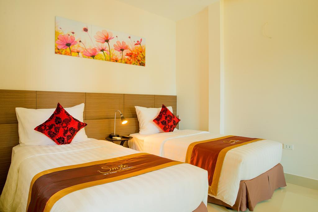 Smile Hotel Hanoi Exterior photo