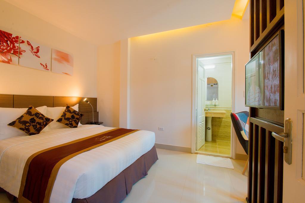 Smile Hotel Hanoi Exterior photo